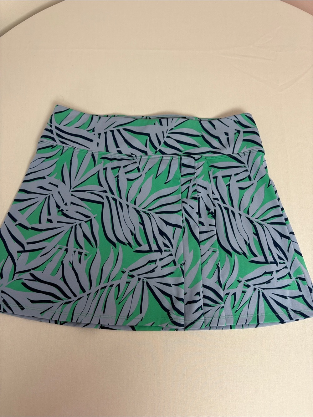 Tommy Bahama Active Palm Print Skort Women’s L Blue Green NWOT